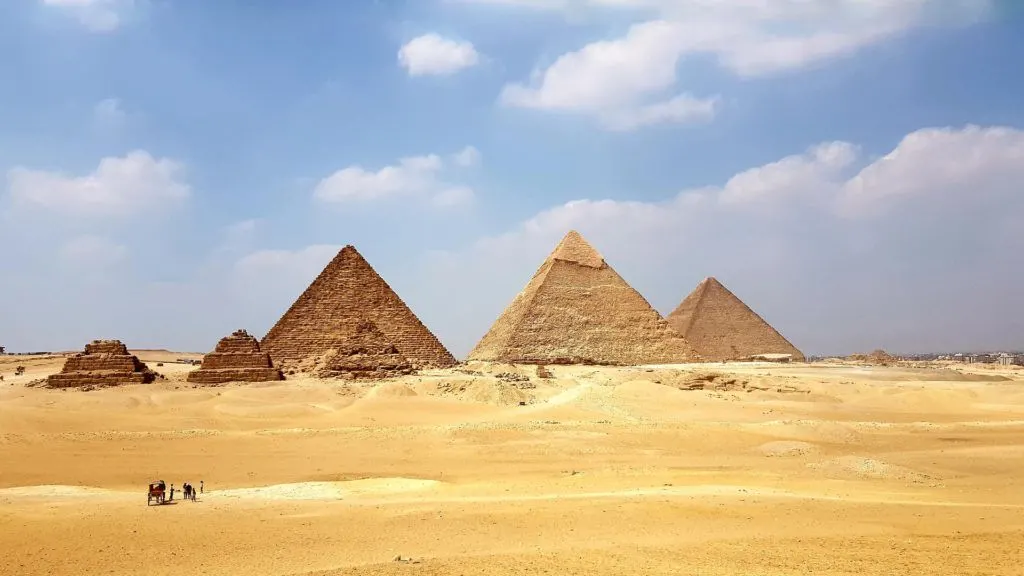 Best places to visit in Egypt Number 1 : Pyramids of Giza