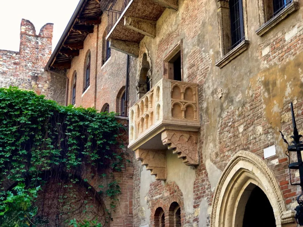 Places to visit in Italy Number 10 - Juliet’s Balcony